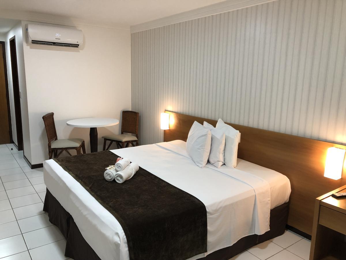 Milor Hotel Pium  Exterior photo